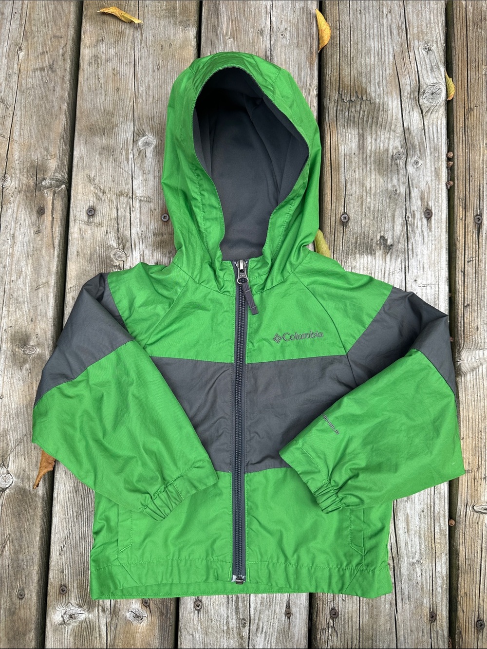 Columbia Green & Gray Hooded Kids Rain Jacket, 2T